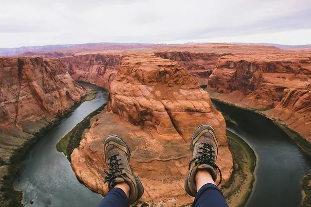 Las Vegas Antelope Canyon and Horseshoe Bend Tour - Image 2