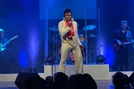 Las Vegas Elvis Tribute Show at Alexis Park thumbnail 2
