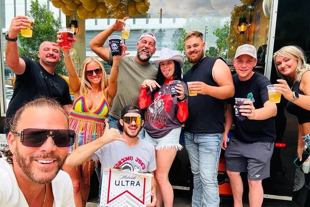 Nashville Private Party Tour with Panoramic Views 90 min - Image 5