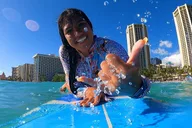 Waikiki Surf Lesson thumbnail 1