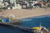 Los Angeles Helicopter Tour of the Coastline 30 min thumbnail 1