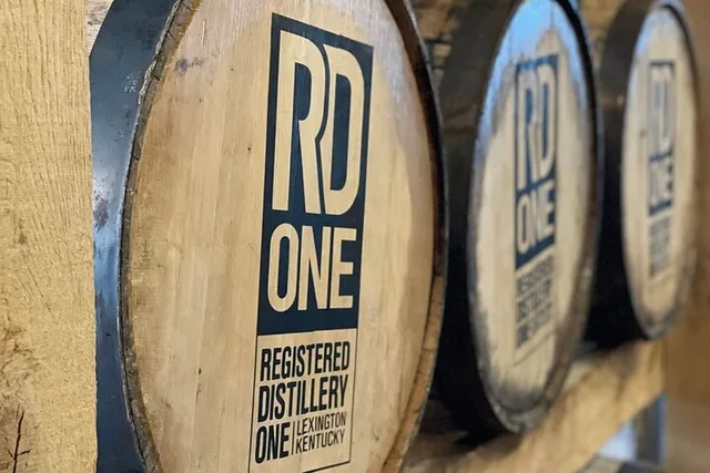 Lexington Craft Distillery Tour - Image 6
