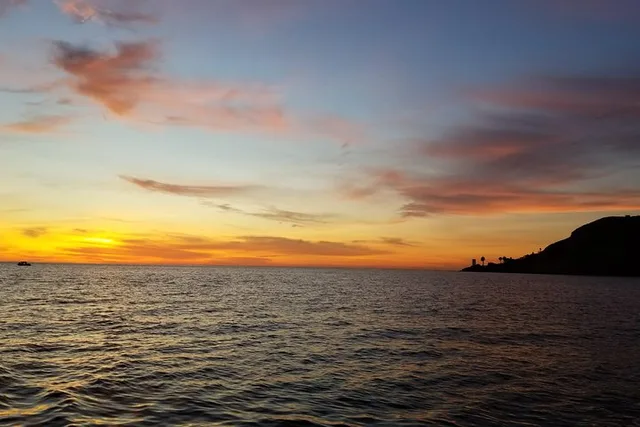 San Diego Bay Sunset Sailing Tour - Image 4
