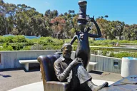 La Jolla Art, Viewpoints and Architecture Tour thumbnail 3