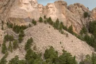Mt Rushmore Monument Tour with Crazy Horse and Custer State Park thumbnail 2