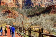 Las Vegas Grand Canyon, Monument Valley & Zion 3-Day Tour thumbnail 3