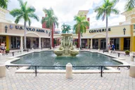 Fort Myers Shopping Tour to Miromar Outlets thumbnail 2