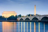 Washington DC Monuments by Moonlight Trolley Tour thumbnail 4