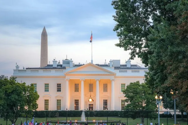 New York to Niagara Falls and Washington DC Tour - Image 6