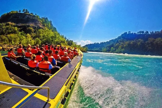 Niagara Falls Maid of the Mist and Jetboat Ride - Image 2