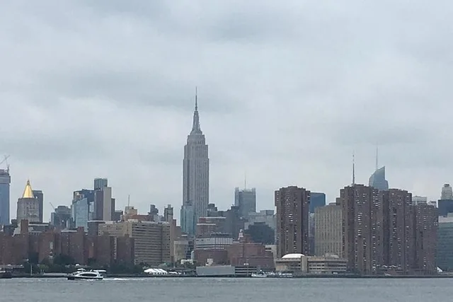 New York City Private Vehicle Tour with Guide - Image 2