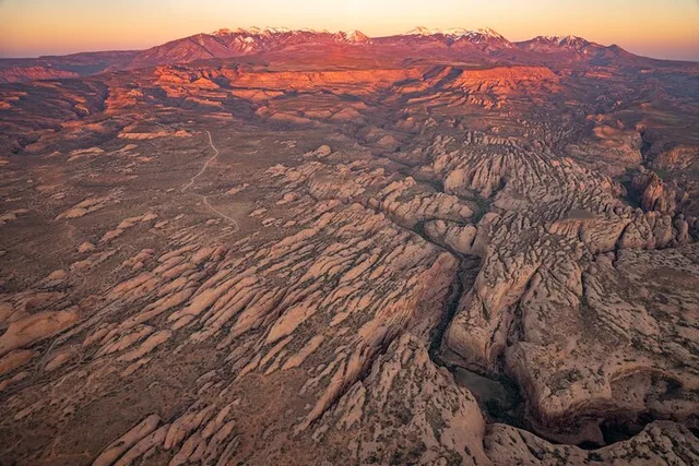 Moab Helicopter Tour at Sunset 60 min - Image 4