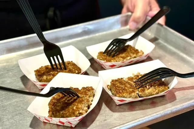 Cincinnati Food Tour with Local Delicacies - Image 4