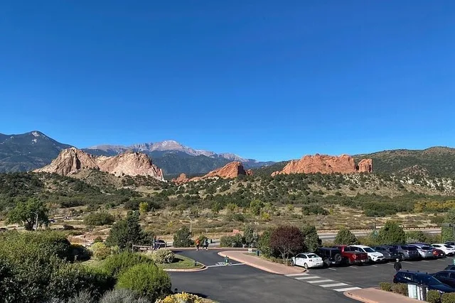 Denver Jeep Tour Garden of the Gods and Pike's Peak - Image 1