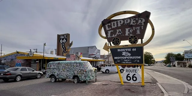 Las Vegas Route 66 Day Tour: Oatman & Kingman - Image 6