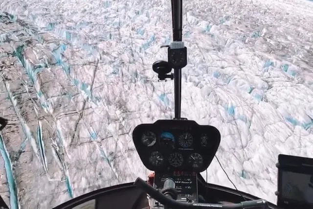 Seward Helicopter Tour Over Bear Glacier 30 min - Image 4