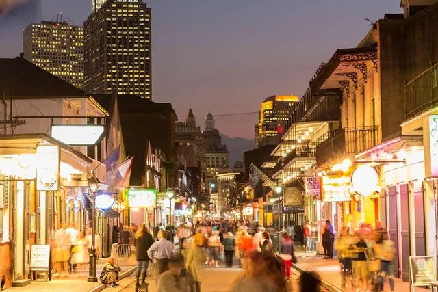 New Orleans Walking Tour of Unsolved Mysteries - Image 2