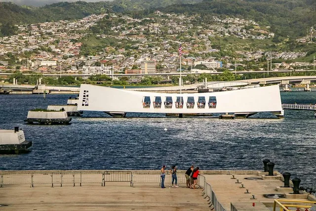 Oahu Pearl Harbor & Circle Island Tour - Image 3