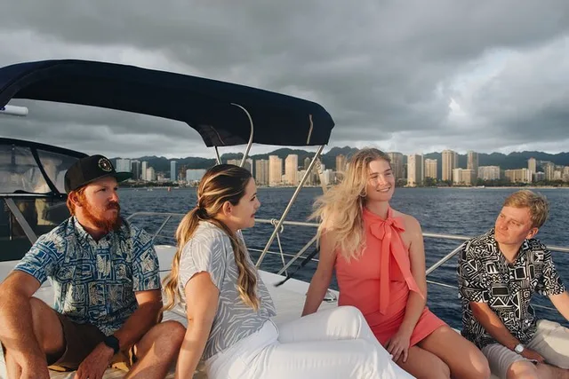 Waikiki Private Evening Cruise - Image 3