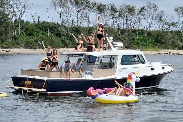Charleston Yacht Excursion on Kismet - Image 1