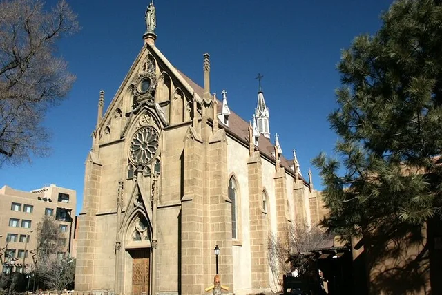 Santa Fe Historic Downtown Walking Tour - Image 4