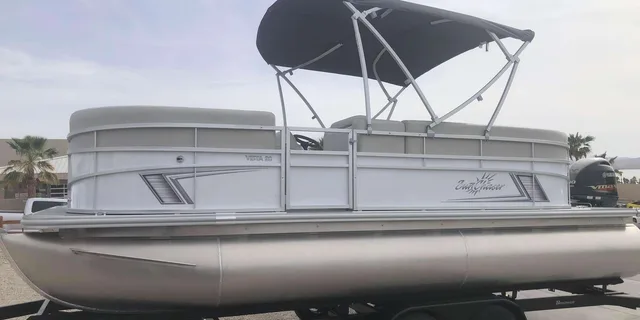 Lake Havasu Pontoon Boat Rental - Image 6