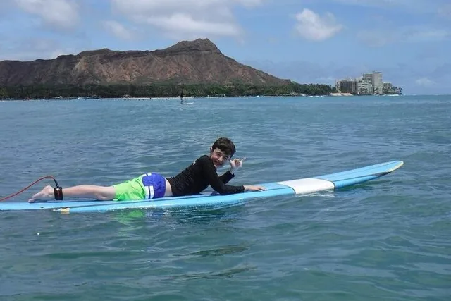 Honolulu Surfing Lesson 1.5 hr - Image 6