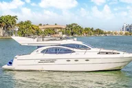 Miami Beach Yacht Rental thumbnail 1