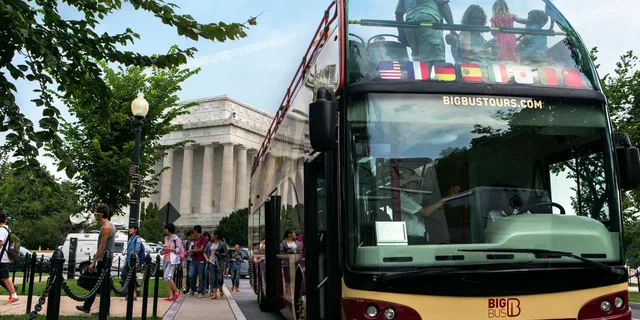 Washington DC Hop-On Hop-Off Bus Tour - Image 5