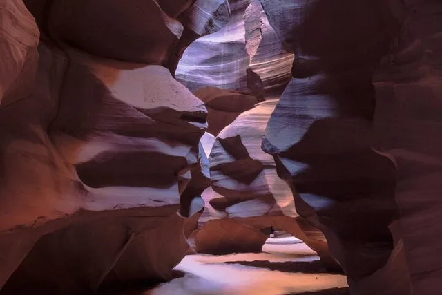 Page Antelope Canyon Tour with Navajo Guide - Image 4