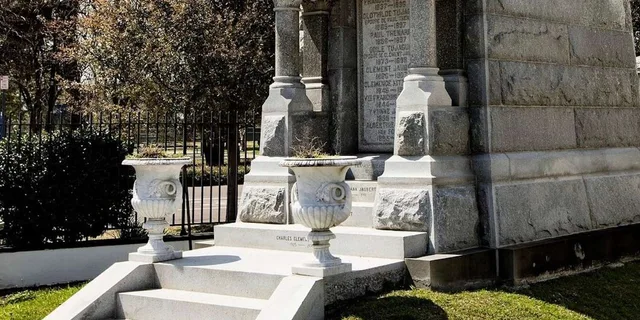 New Orleans Private Guided City Tour - Image 4