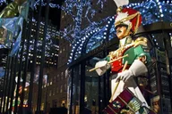New York City Christmas Walking Tour thumbnail 5