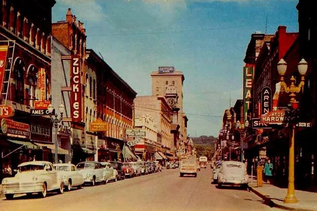 Chicago Galena Historic Sites and River Views Day Tour - Image 6
