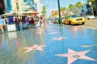 Los Angeles Suburbs and Attractions Tour thumbnail 5