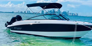 Miami Beach Boat Rental with Captain