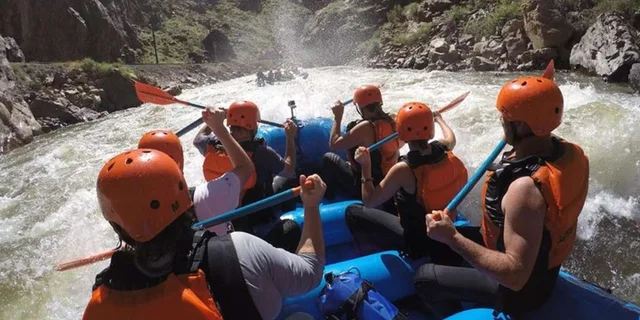 Cañon City Whitewater Rafting Adventure - Image 6