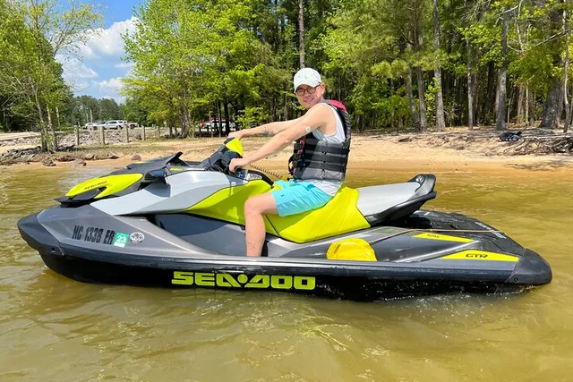 Jordan Lake Sea Doo Rental 1.5 Hour - Image 5