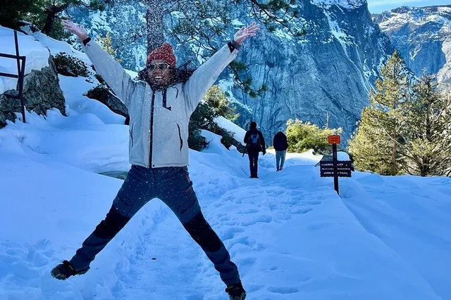 Yosemite Valley Winter Hiking Tour - Image 3