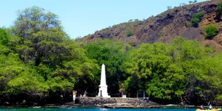 Kona Kealakekua Bay Snorkel and Dolphin Tour 4 hr