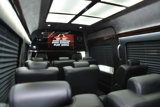 Fort Lauderdale Private Party Bus - Image 3