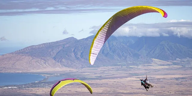 Maui Paragliding Tandem Flight - Image 2
