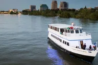 Sacramento New Year's Eve River Cruise thumbnail 2