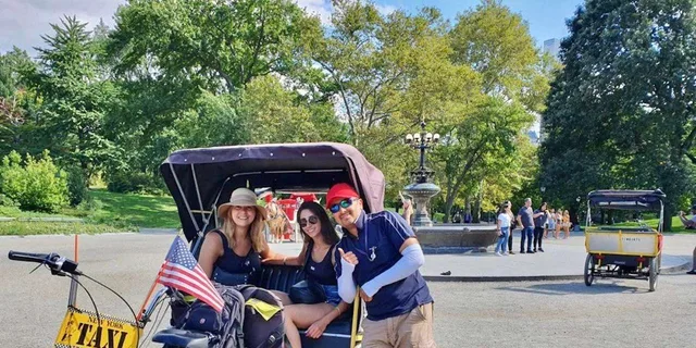 New York Central Park Pedicab Tour - Image 2