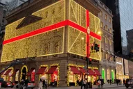 New York City Holiday Lights Walking Tour thumbnail 2