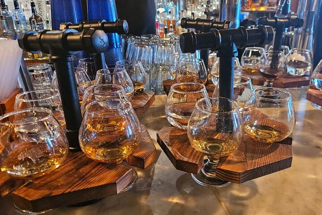 St. Augustine Bourbon and Whiskey History Tour - Image 2