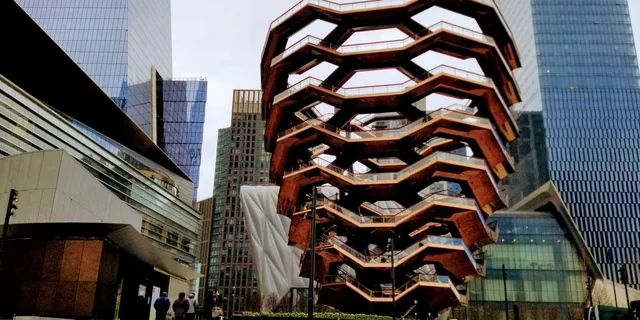 New York City High Line & Hudson Yards Walking Tour - Image 1