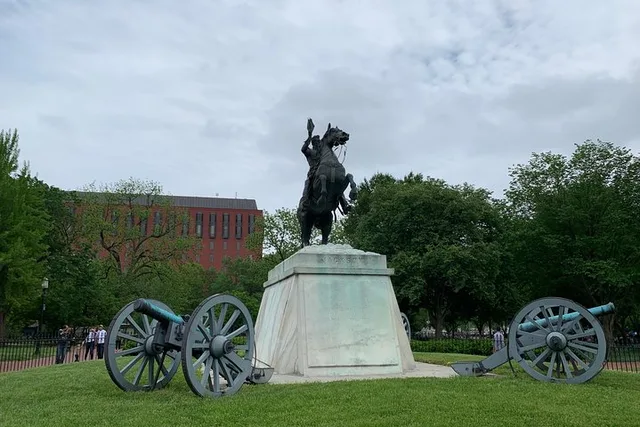Washington DC History of Slavery Walking Tour 1 hr - Image 6