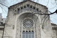 New York City Walking Tour of 5th Avenue Mansions thumbnail 2
