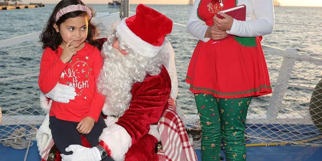 St. Augustine Sail with Santa - Image 4