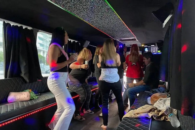 Miami Nightlife Party Bus Experience - Image 5